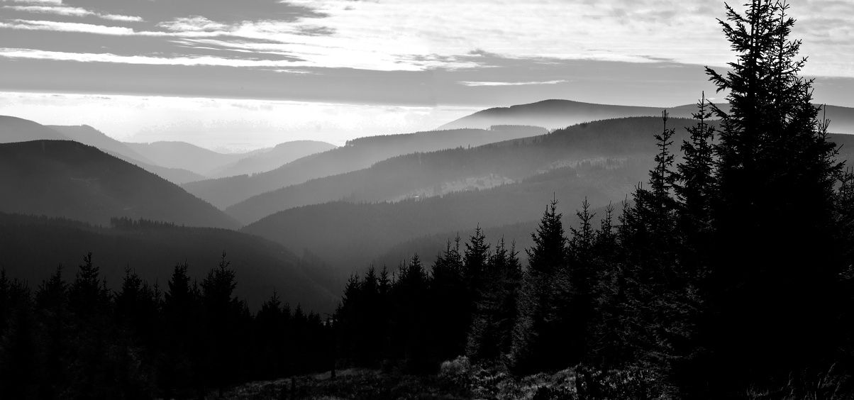 _DSC0693_panorama čb úprava